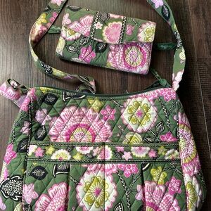 VERA BRADLEY CROSSBODY WITH WALLET